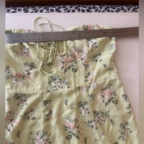 Abercrombie & Fitch Green Floral Halter Tie Neck Ultra Feminine Dress NWOT M - Picture 15 of 16